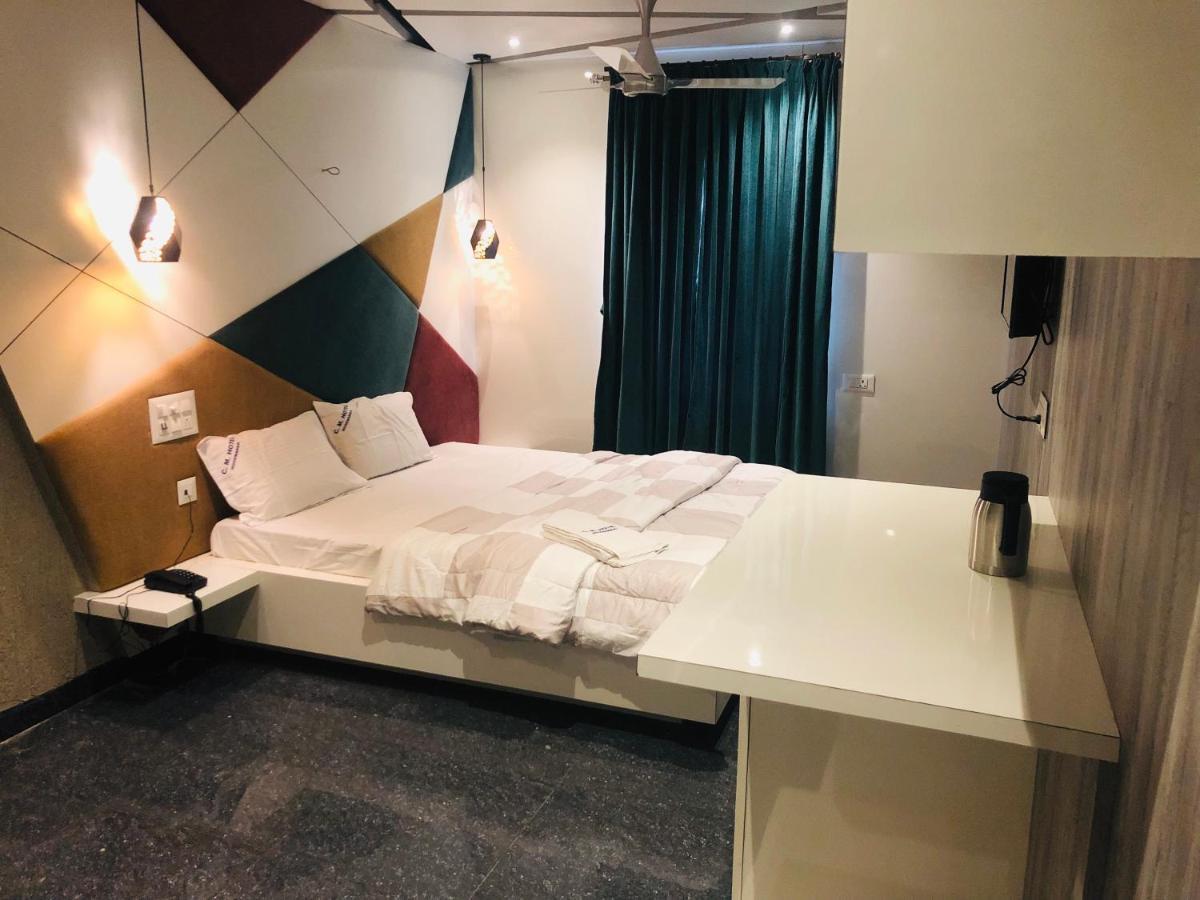 Dharmapuri C M Hotel المظهر الخارجي الصورة